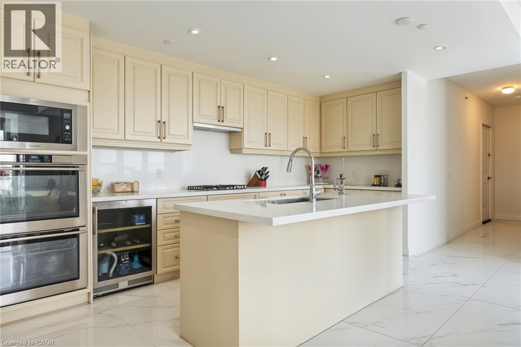 3500 Lakeshore Road W Unit# 827, Oakville, Ontario  L6L 0B4 - Photo 10 - 40794860