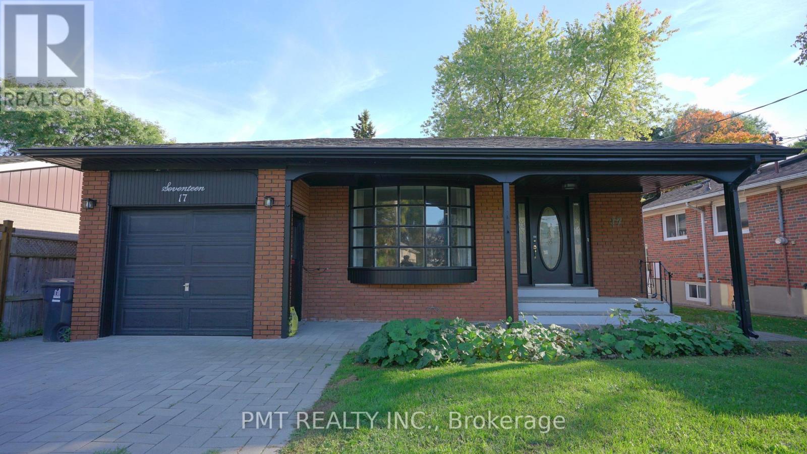 MAIN - 17 RAVENVIEW DRIVE, Toronto, Ontario