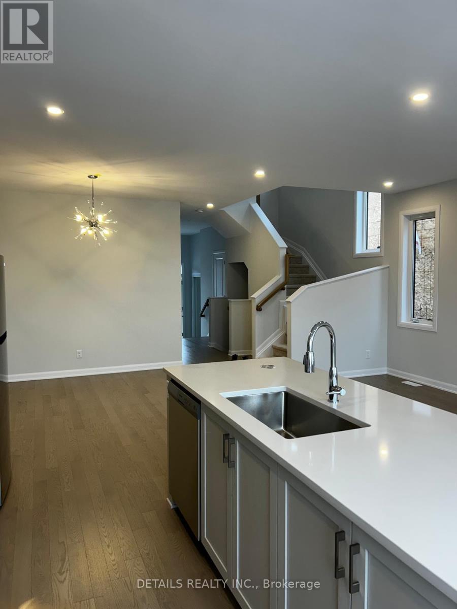 746 Fairline Row, Ottawa, Ontario  K2V 0V7 - Photo 13 - X12614514