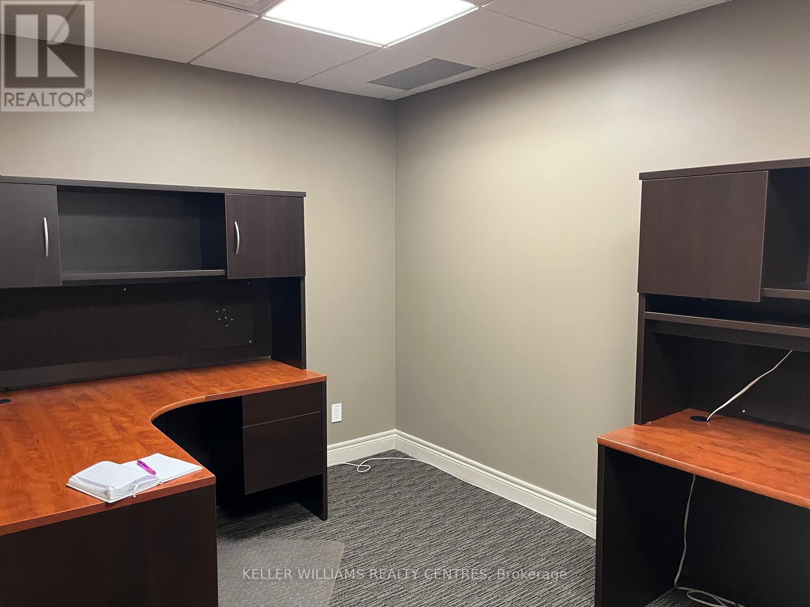 27-2a - 16945 Leslie Street, Newmarket, Ontario  L3Y 9A2 - Photo 4 - N12646918