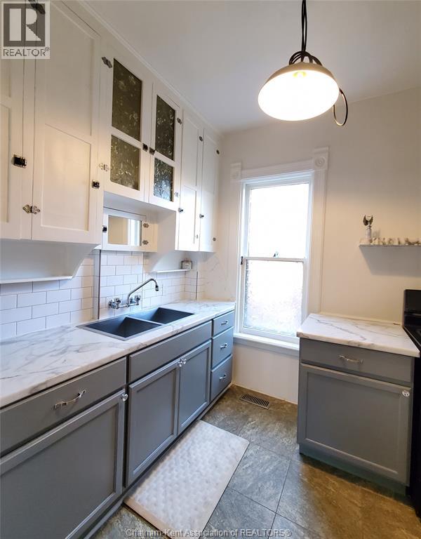 3 Lansdowne Avenue, Chatham, Ontario  N7M 4J2 - Photo 9 - 25031924