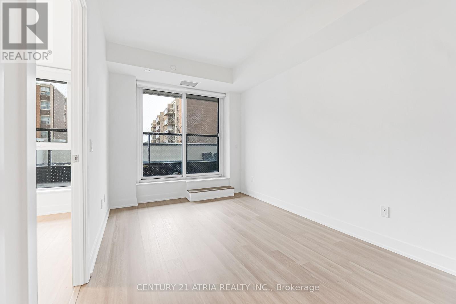 315 - 60 Central Park Roadway, Toronto, Ontario  M9A 0E6 - Photo 13 - C12483821