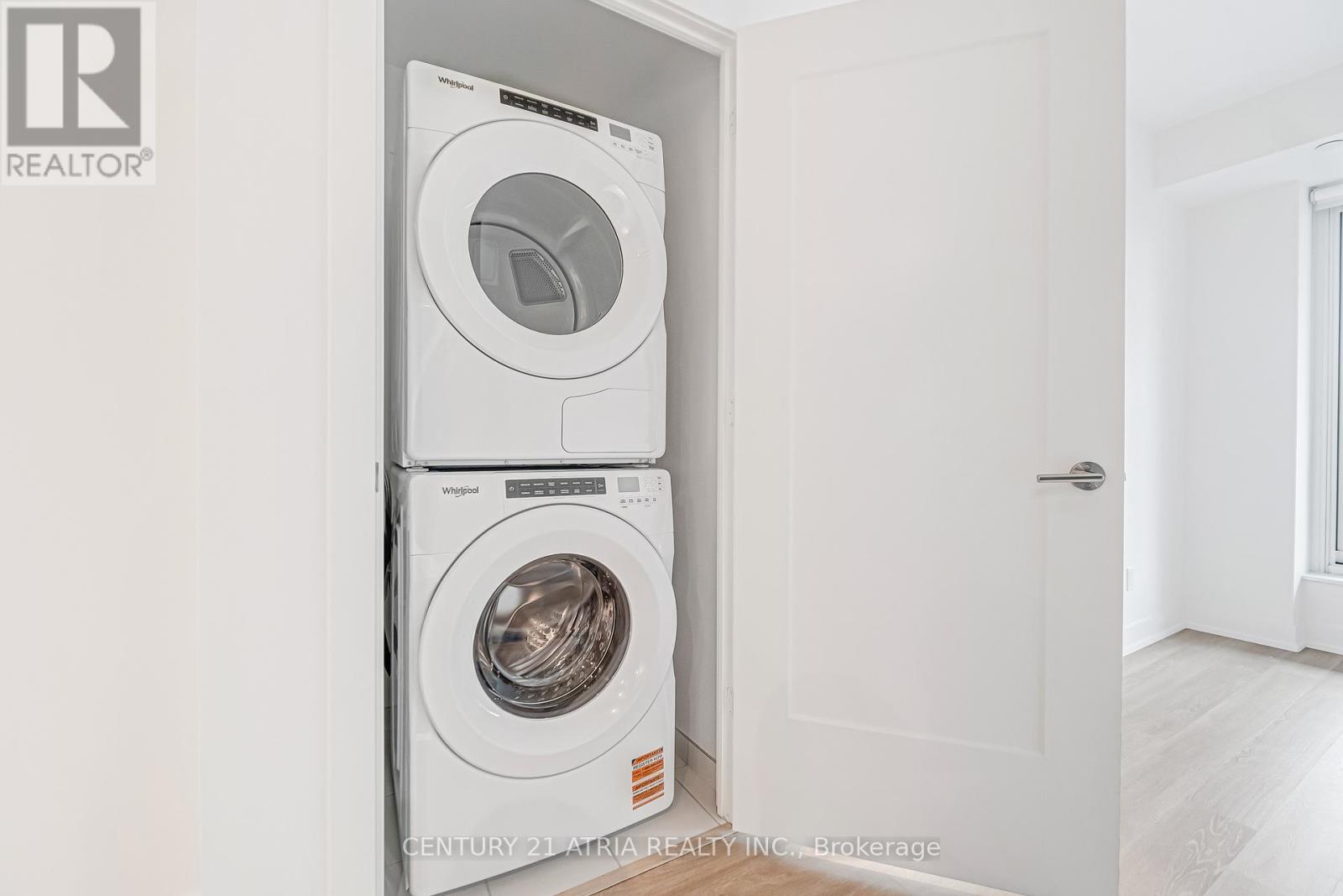 315 - 60 Central Park Roadway, Toronto, Ontario  M9A 0E6 - Photo 18 - C12483821