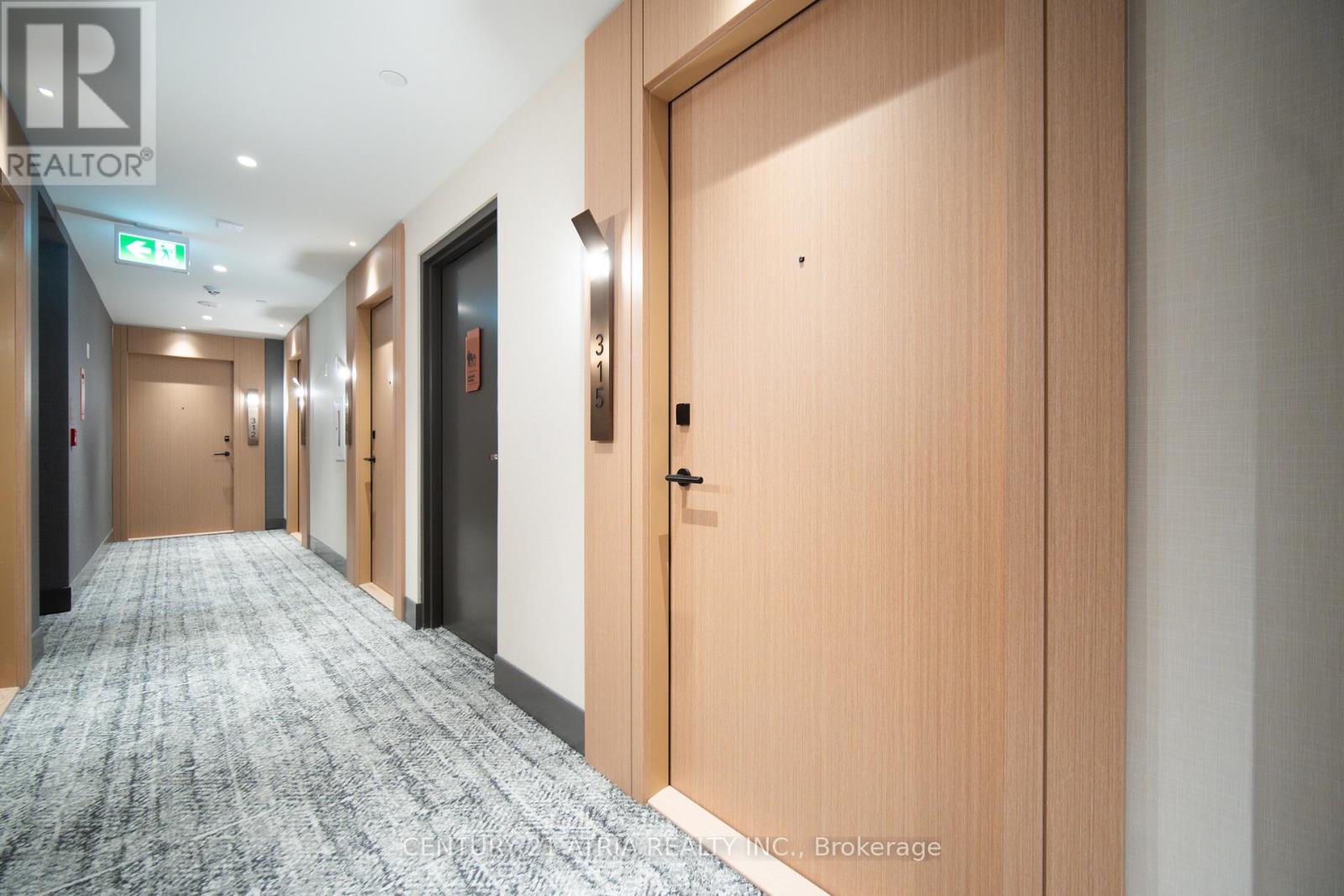 315 - 60 Central Park Roadway, Toronto, Ontario  M9A 0E6 - Photo 2 - C12483821