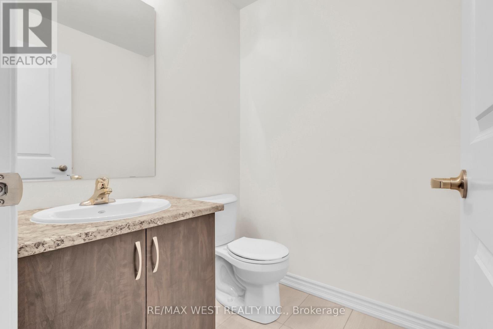 195 Terry Fox Drive, Barrie, Ontario  L9J 0C4 - Photo 14 - S12646896