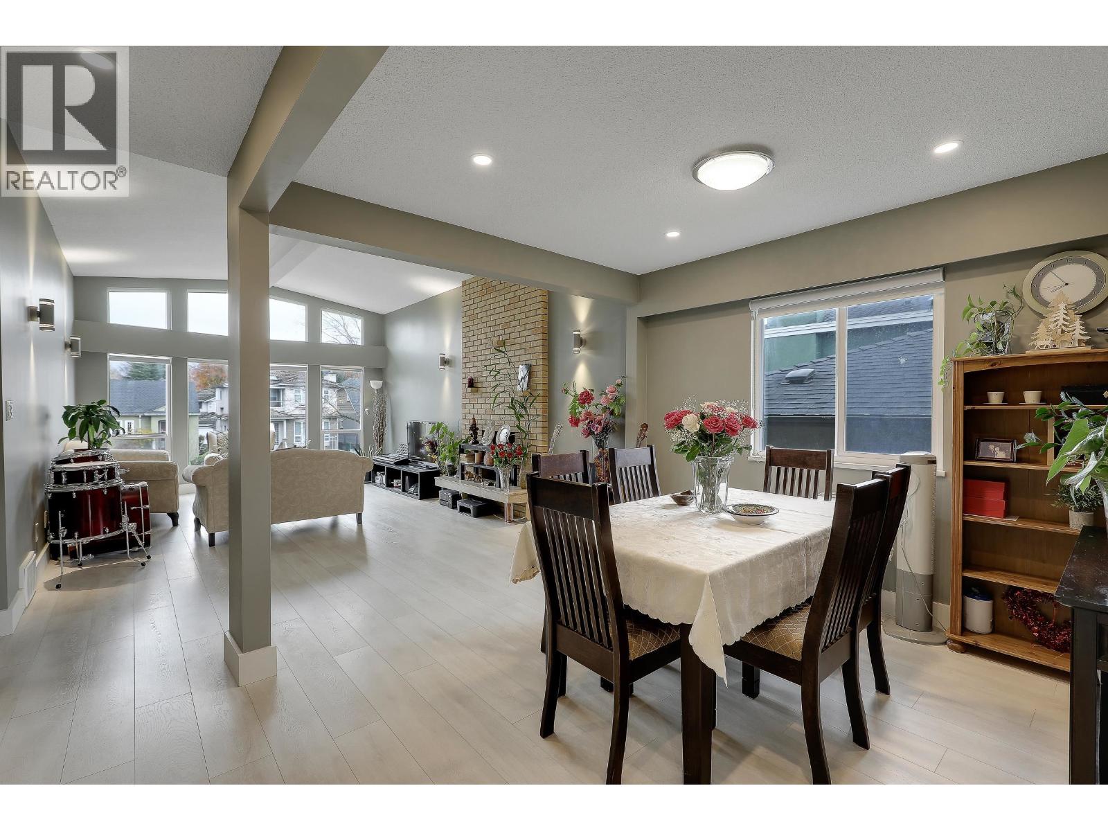 2624 Kitchener Street, Vancouver, British Columbia  V5K 3C8 - Photo 9 - R3074735