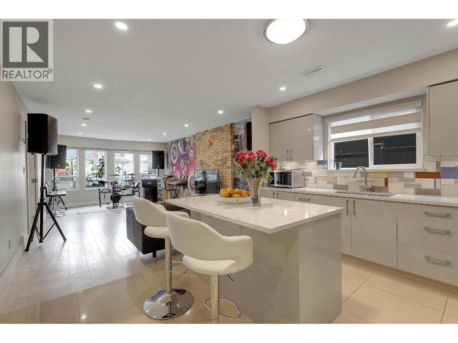 2624 Kitchener Street, Vancouver, British Columbia  V5K 3C8 - Photo 26 - R3074735