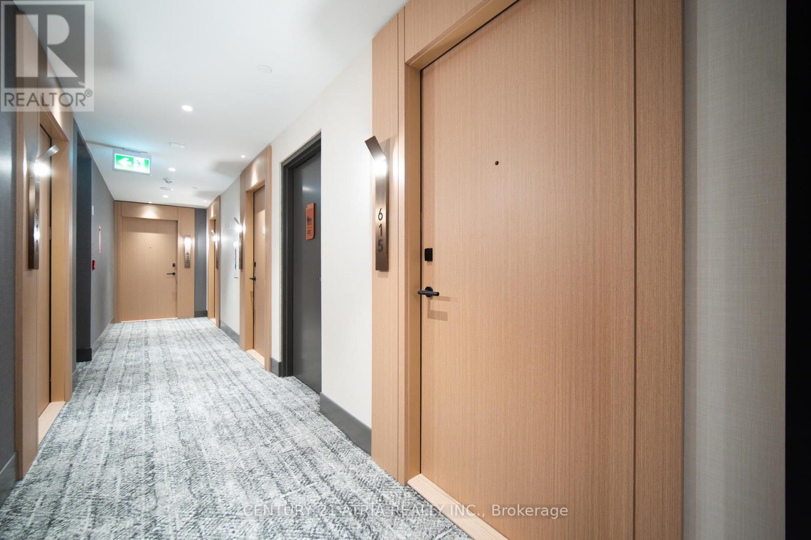 615 - 60 Central Park Roadway, Toronto, Ontario  M9A 0E6 - Photo 2 - W12587618