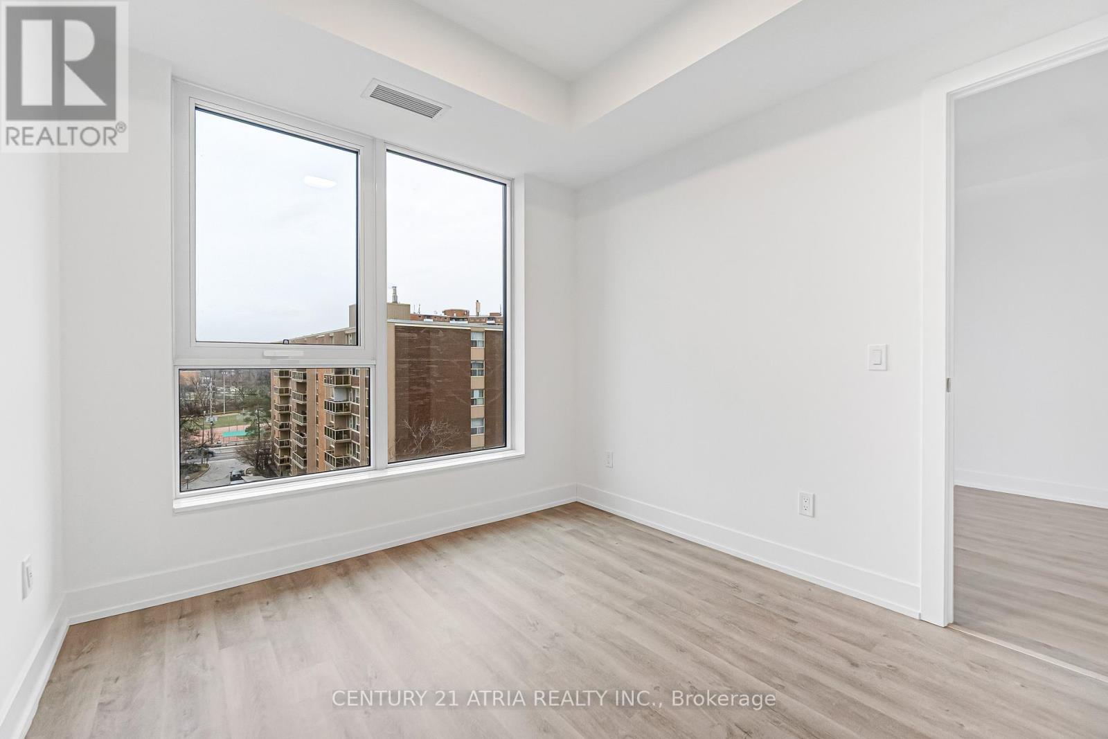 615 - 60 Central Park Roadway, Toronto, Ontario  M9A 0E6 - Photo 26 - W12587618