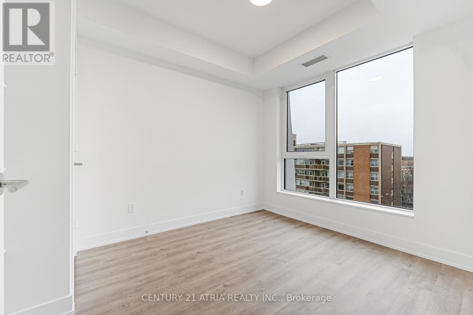 615 - 60 Central Park Roadway, Toronto, Ontario  M9A 0E6 - Photo 21 - W12587618