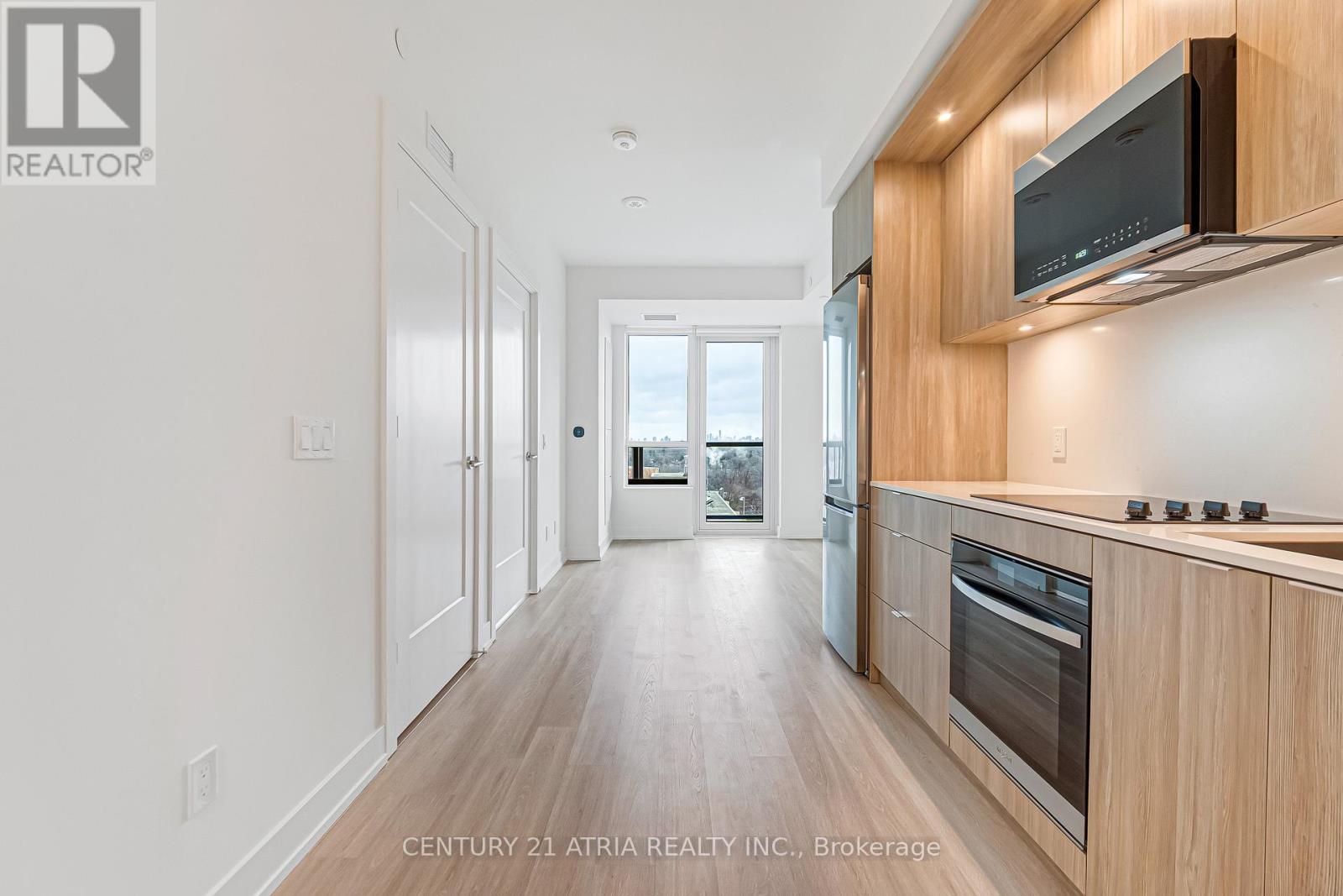 1003 - 60 Central Park Roadway, Toronto, Ontario  M9A 0E6 - Photo 10 - W12587682