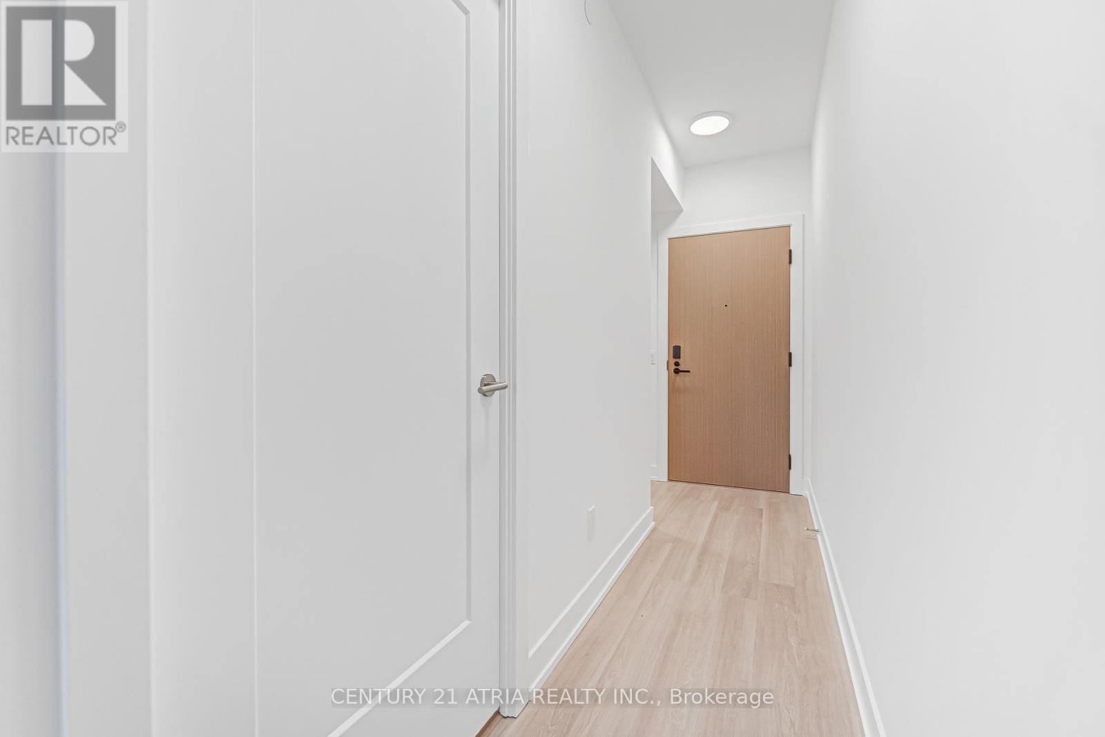 1003 - 60 Central Park Roadway, Toronto, Ontario  M9A 0E6 - Photo 5 - W12587682