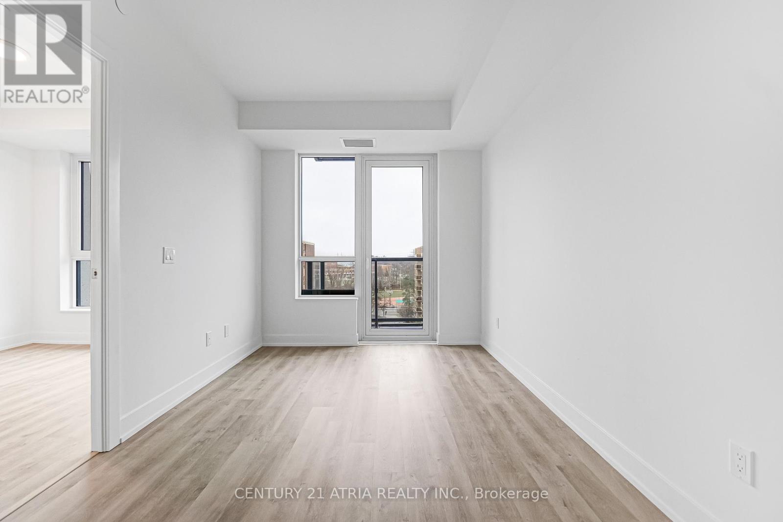 615 - 60 Central Park Roadway, Toronto, Ontario  M9A 0E6 - Photo 15 - W12587618