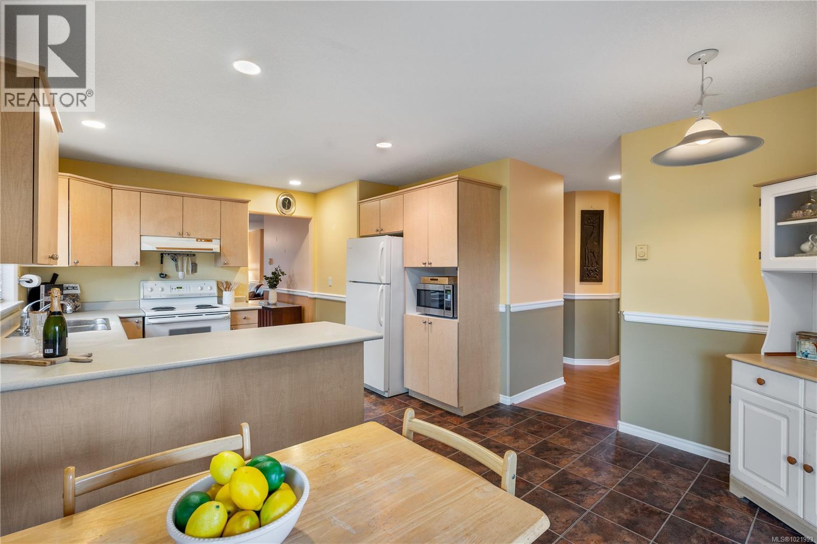 221 Westwood Rd, Nanaimo, British Columbia  V9R 6S3 - Photo 8 - 1021993