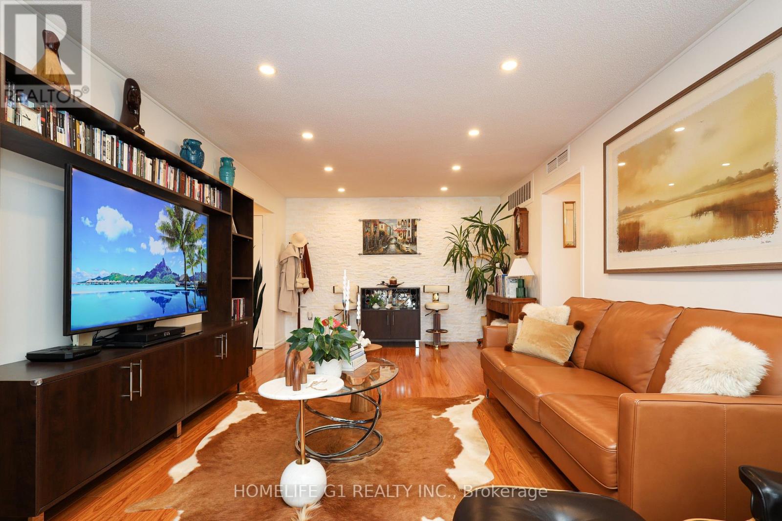 1203 - 44 Longbourne Drive, Toronto, Ontario  M9R 2M7 - Photo 8 - W12646880