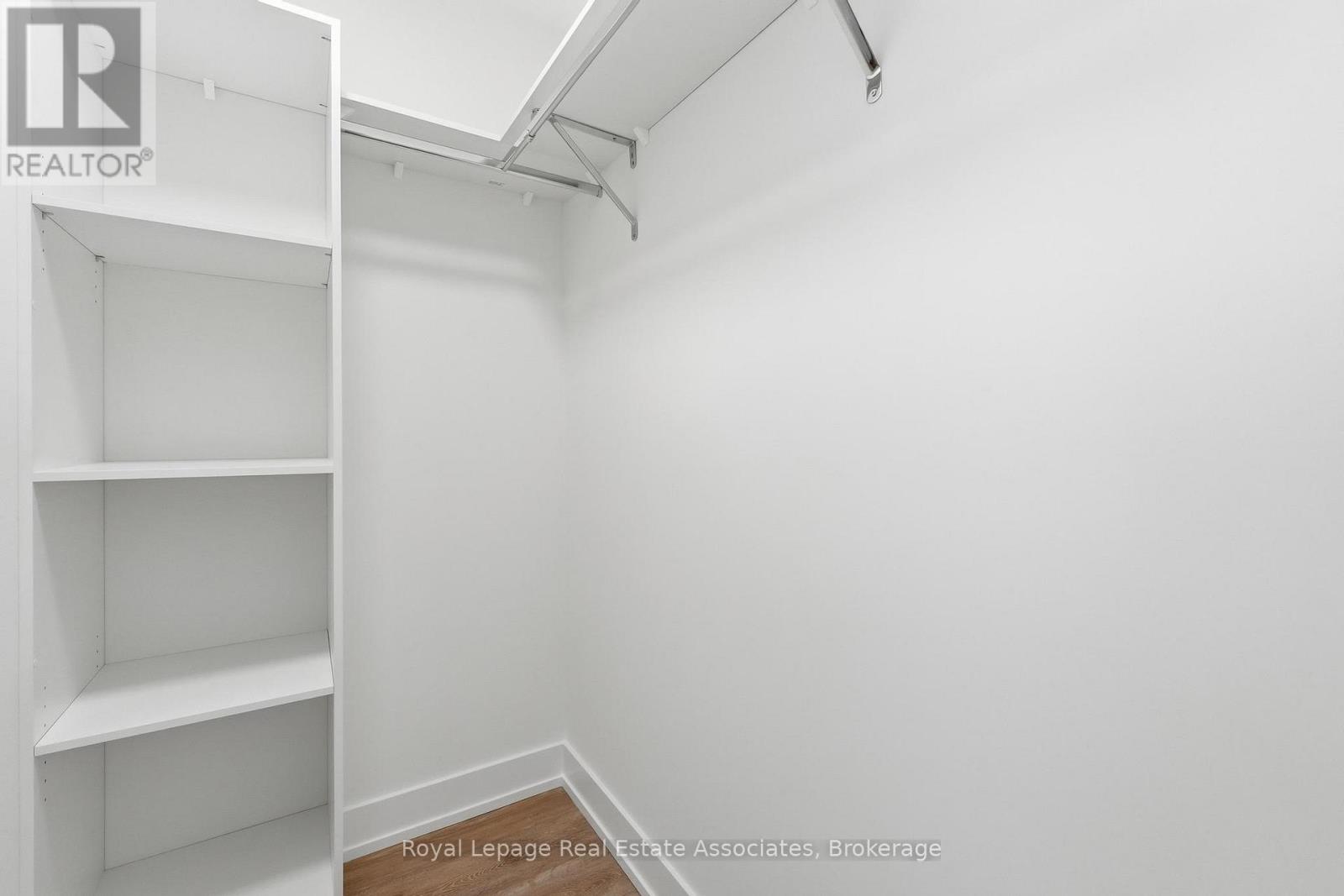 1209 - 60 Central Park Roadway, Toronto, Ontario  M9A 3K1 - Photo 13 - W12646894