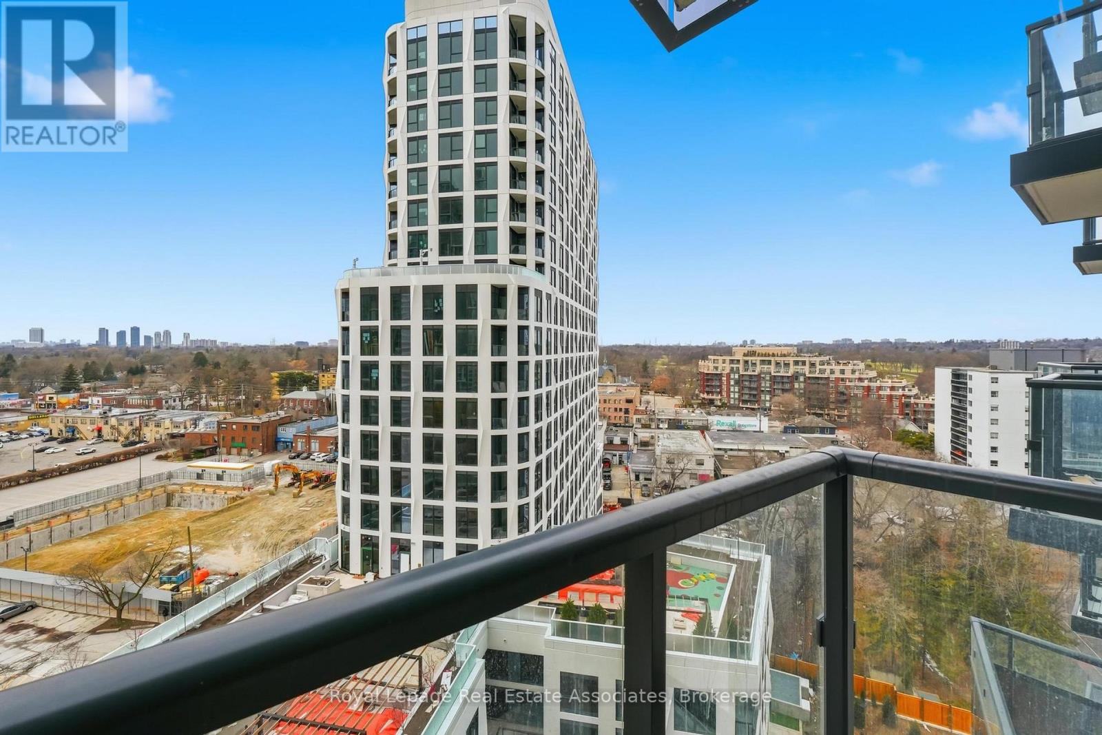 1209 - 60 Central Park Roadway, Toronto, Ontario  M9A 3K1 - Photo 20 - W12646894