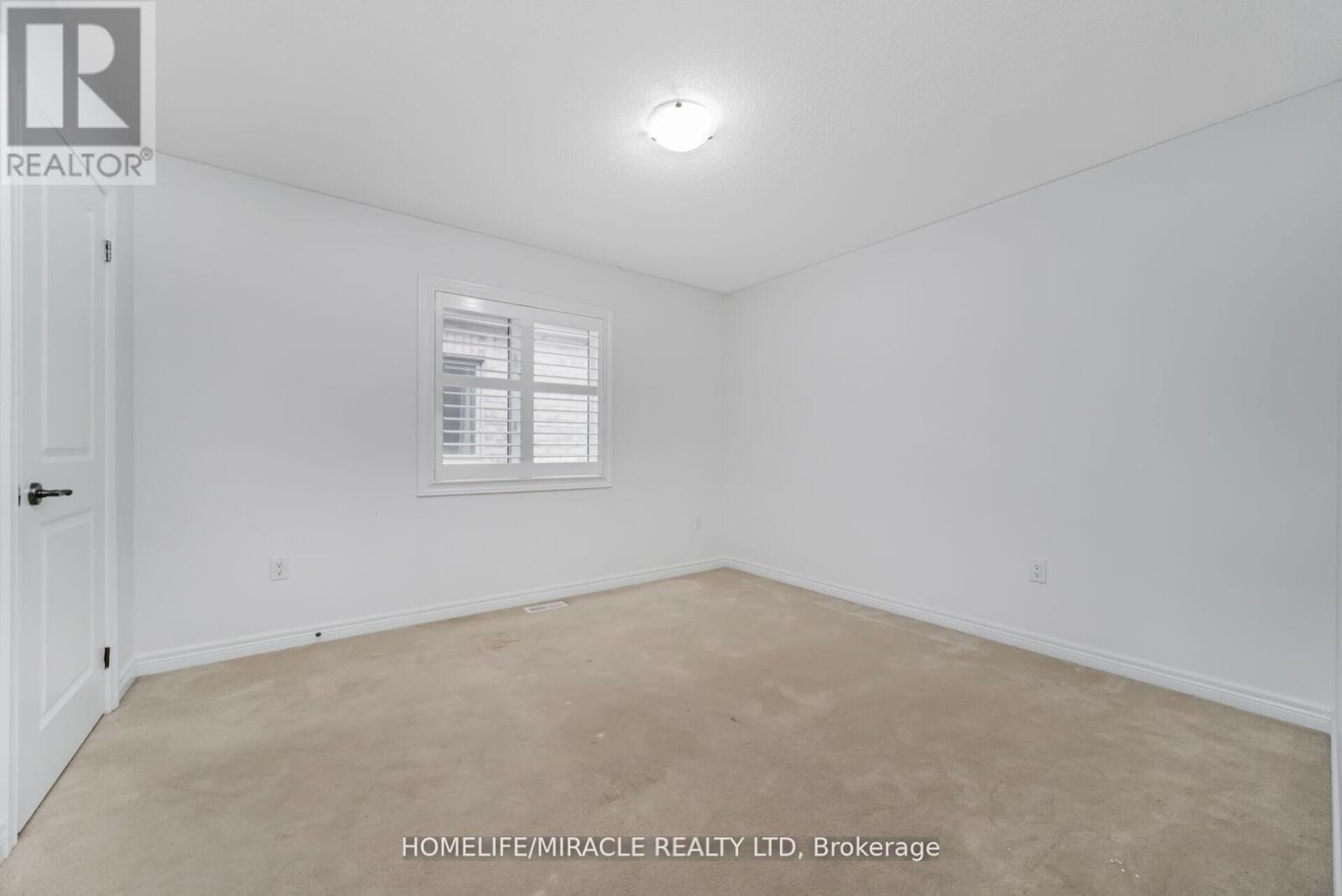 10 Kenora Street, Brampton, Ontario  L6X 5N8 - Photo 30 - W12646900