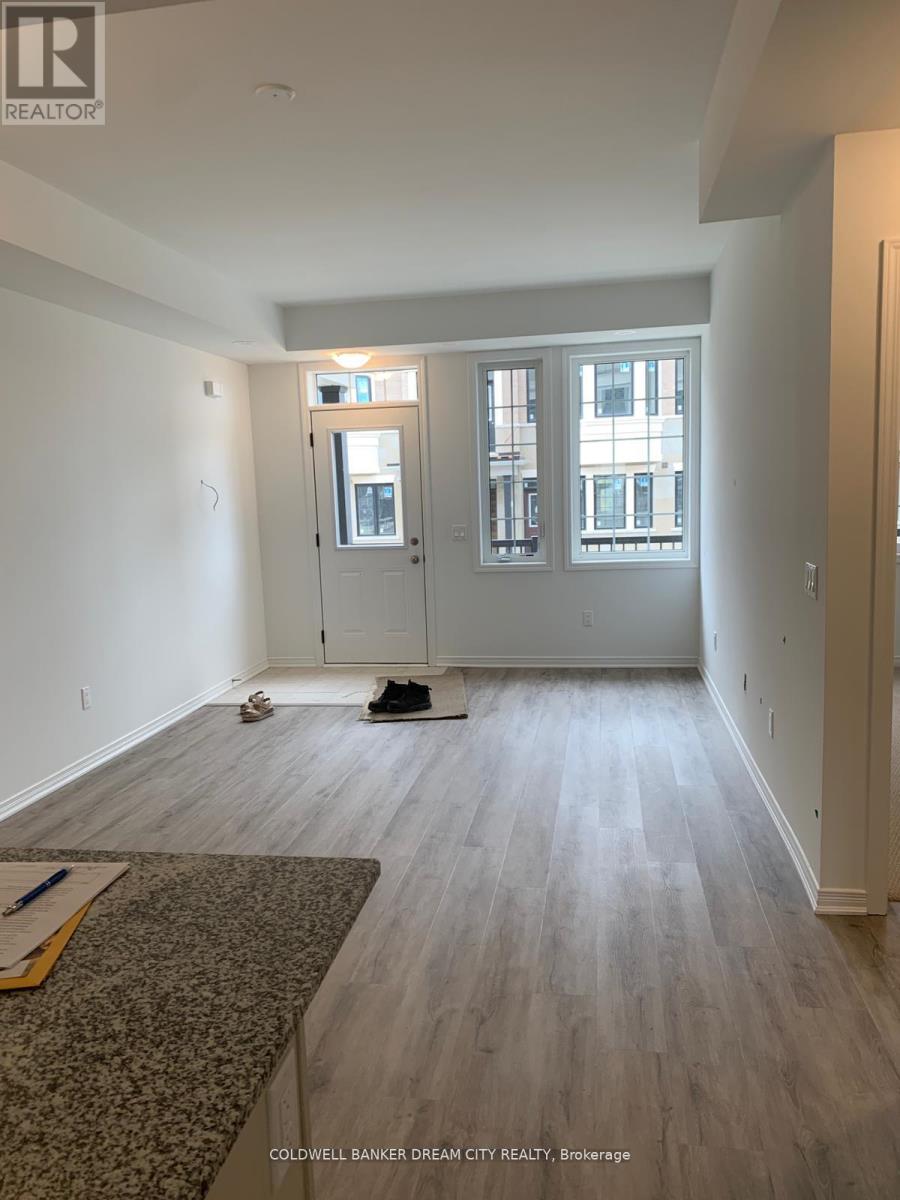 53 - 4350 Ebenezer Road, Brampton, Ontario  L6P 4S2 - Photo 2 - W12646906