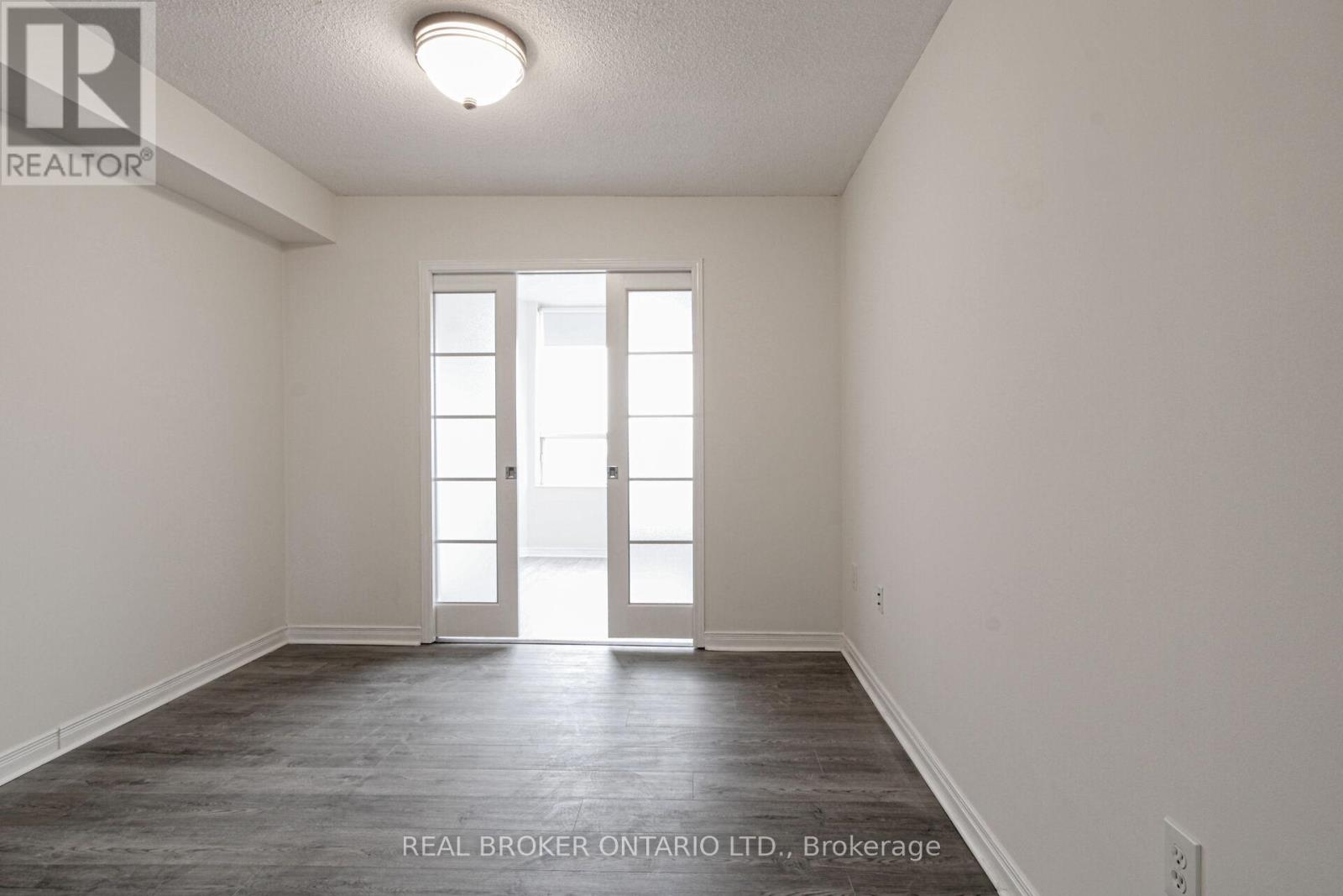 1914 - 1270 Maple Crossing Boulevard, Burlington, Ontario  L7S 2J3 - Photo 23 - W12646912