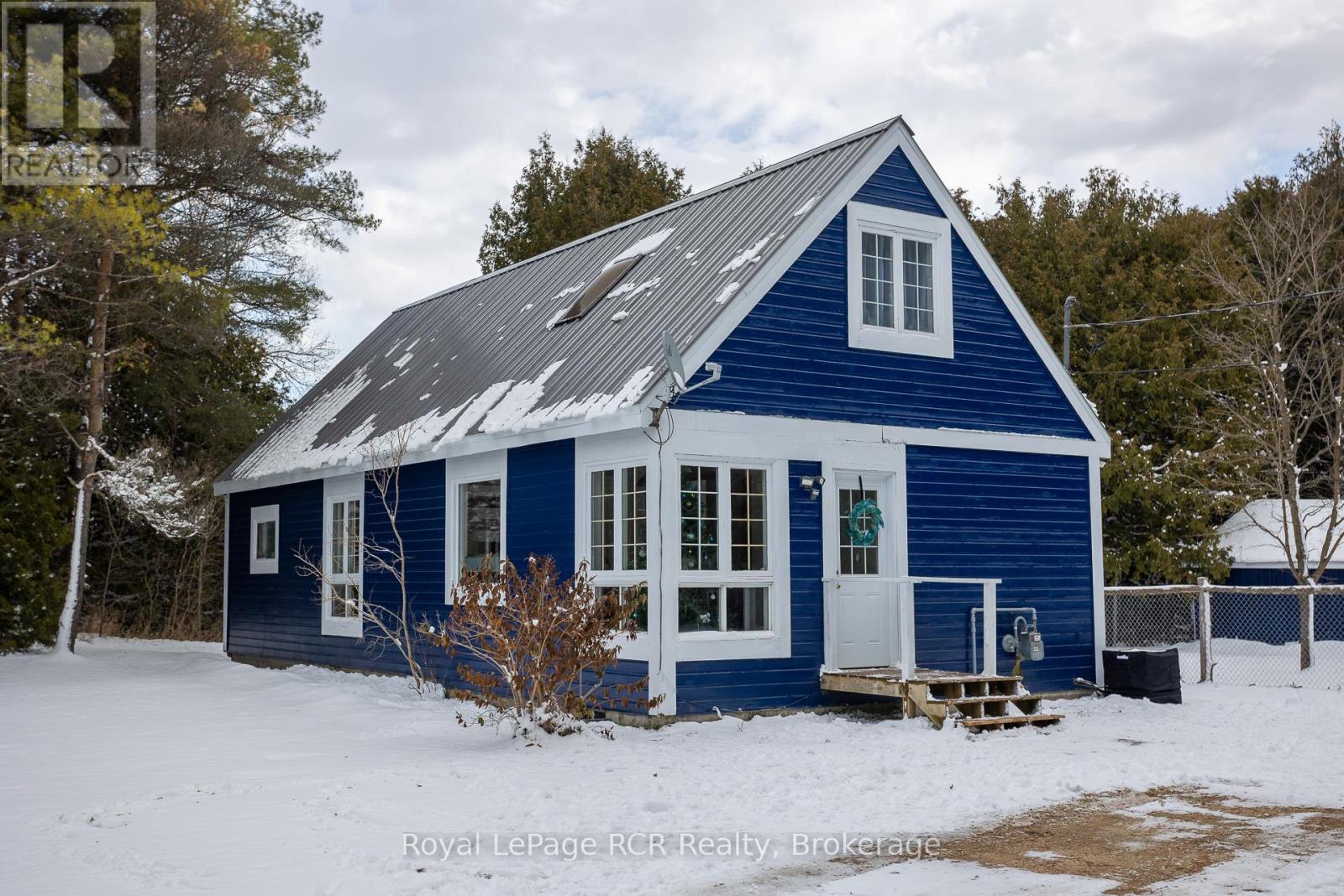 121 COLLINGWOOD STREET, Grey Highlands, Ontario