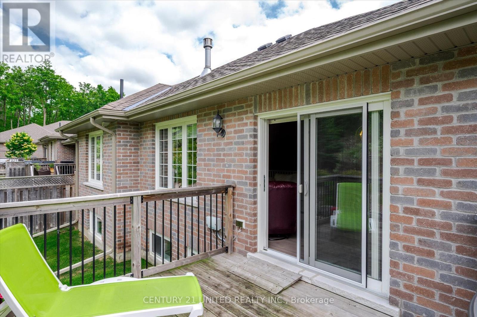 194 - 301 Carnegie Avenue, Peterborough, Ontario  K9L 0G1 - Photo 22 - X12424601