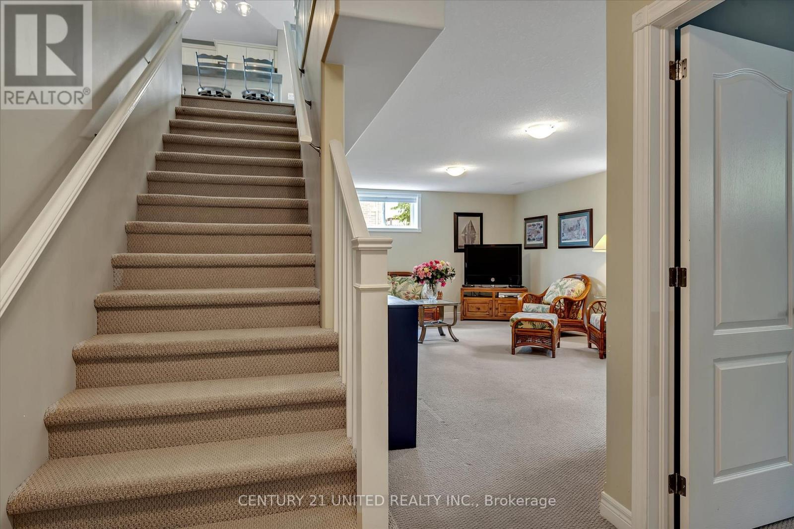 194 - 301 Carnegie Avenue, Peterborough, Ontario  K9L 0G1 - Photo 29 - X12424601