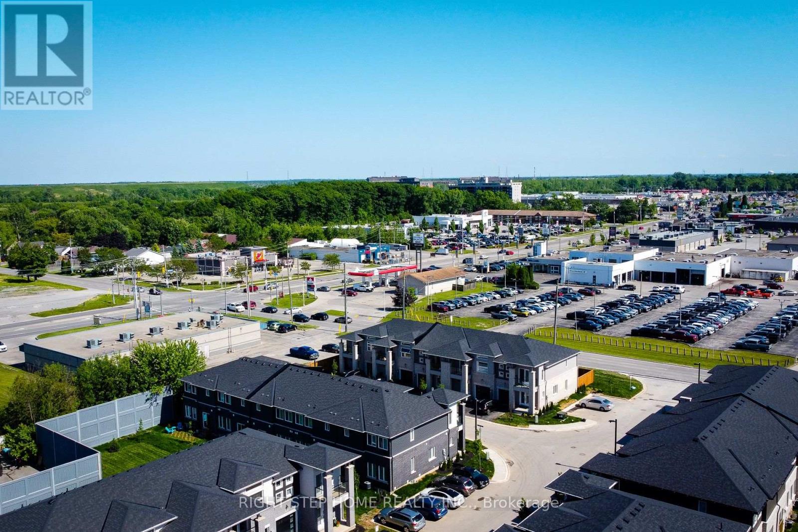 9 Mann Trail, Welland, Ontario  L3C 0K2 - Photo 1 - X12645734