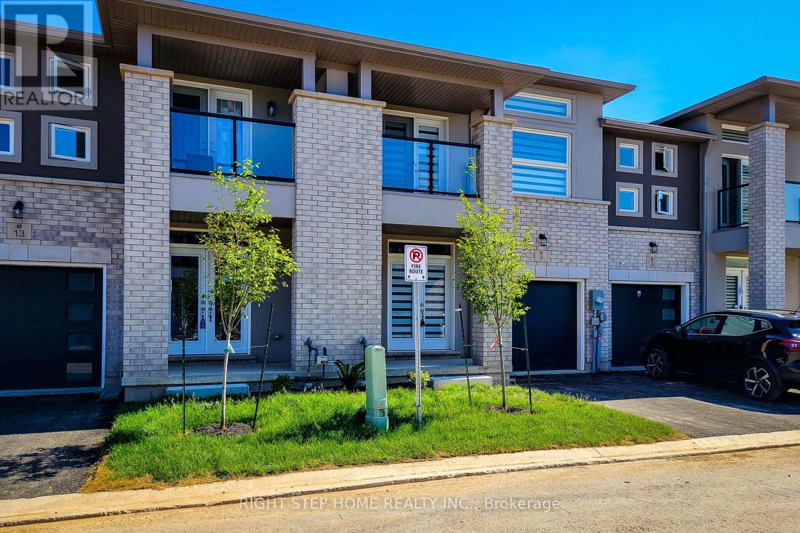 9 Mann Trail, Welland, Ontario  L3C 0K2 - Photo 4 - X12645734