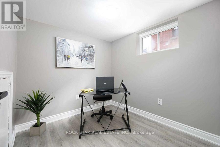 Lower - 919 Brucedale Avenue E, Hamilton, Ontario  L8T 1L8 - Photo 17 - X12646892