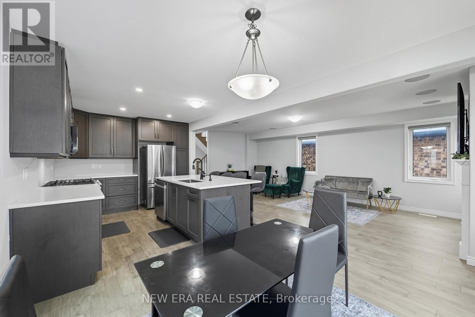 907 Bramford Terrace, Peterborough, Ontario  K9K 0H3 - Photo 7 - X12646910