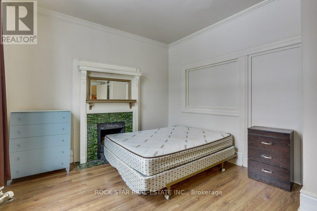 802 Waterloo Street, London East, Ontario  N6A 3W4 - Photo 8 - X12646938