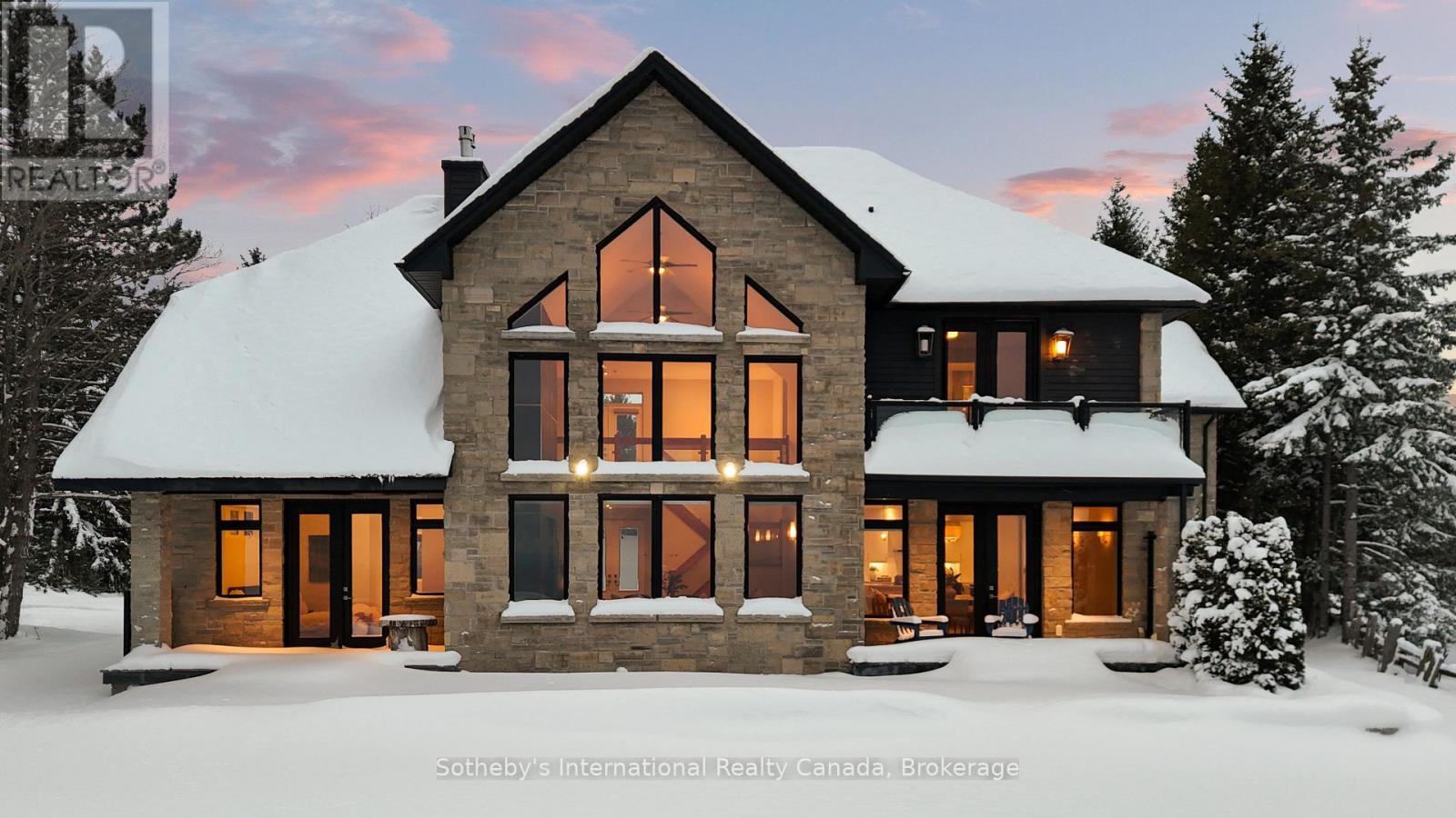 107 Maple Lane, Blue Mountains, Ontario  N0H 2E0 - Photo 2 - X12646980