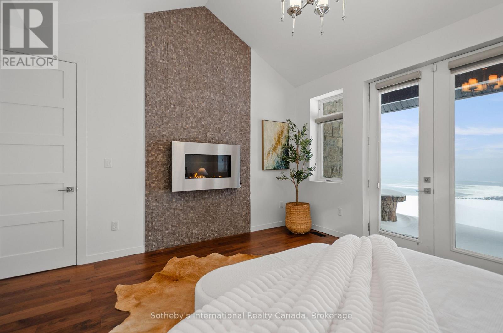 107 Maple Lane, Blue Mountains, Ontario  N0H 2E0 - Photo 21 - X12646980