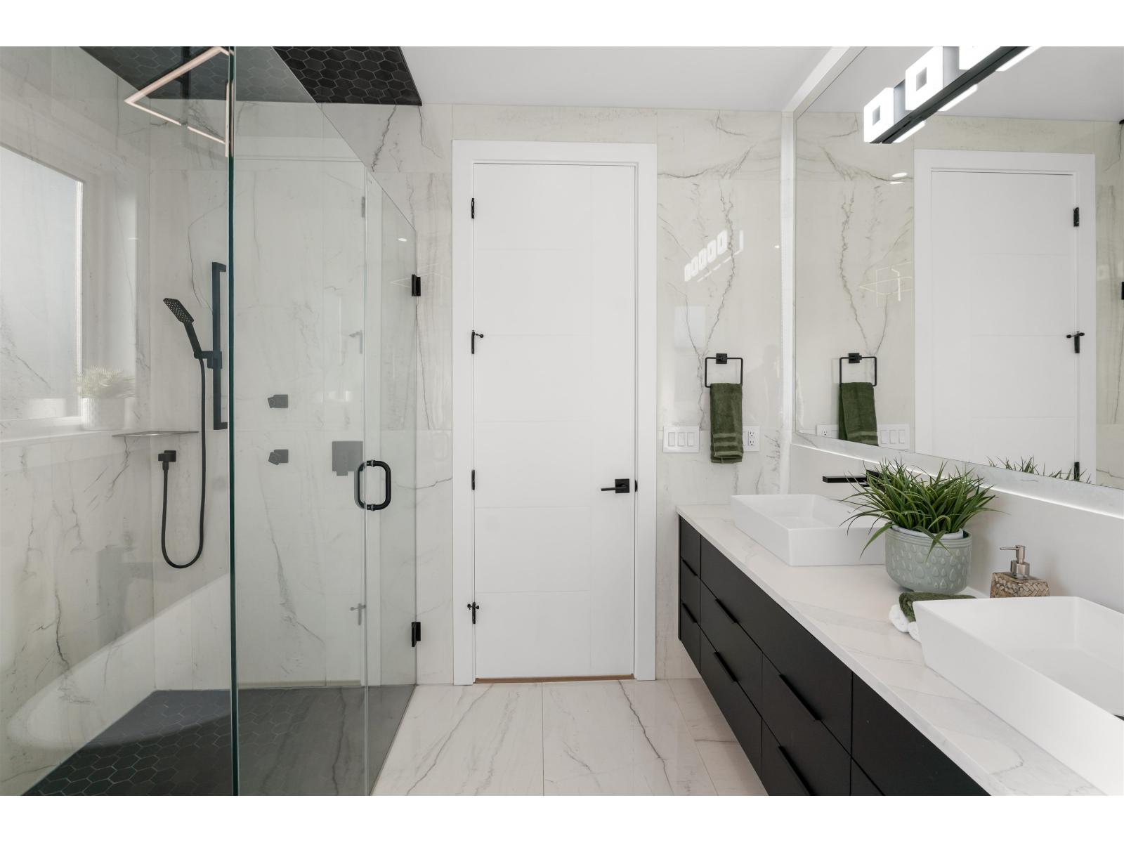 18446 68a Avenue, Surrey, British Columbia  V3S 9H9 - Photo 28 - R3074505