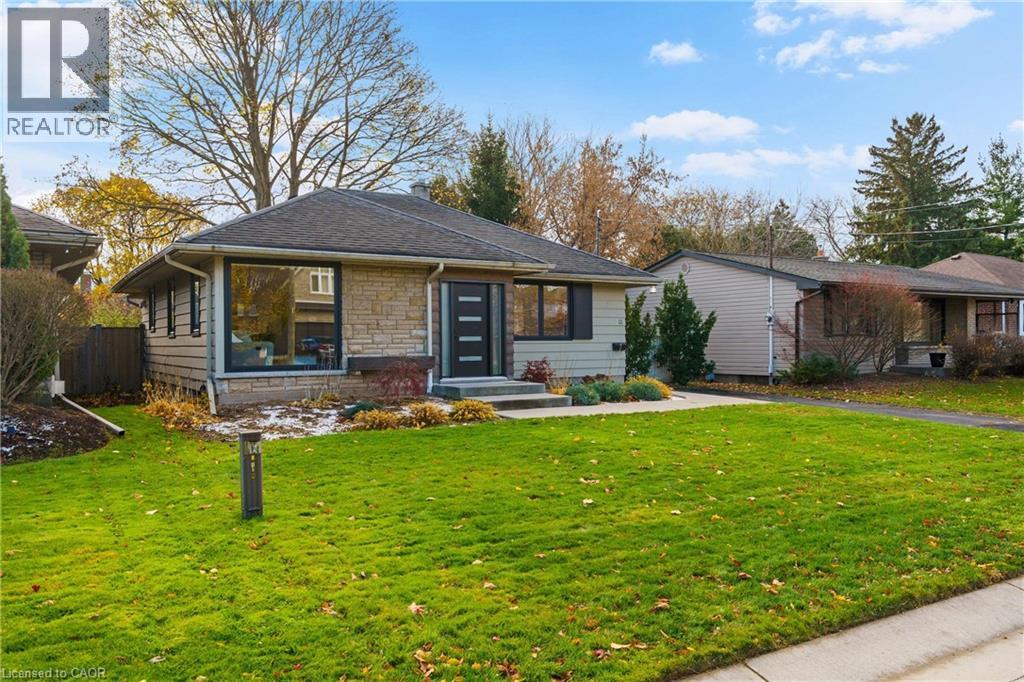 11 Mcmaster Avenue, Dundas, Ontario  L9H 4M6 - Photo 46 - 40788920