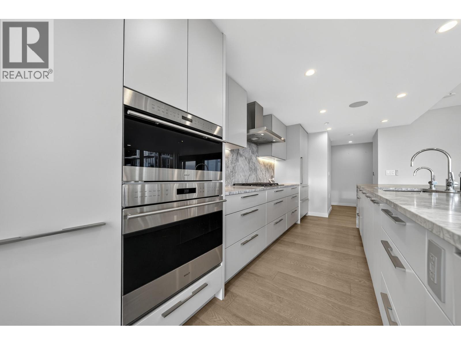 2403 1335 Howe Street, Vancouver, British Columbia  V6Z 0H1 - Photo 11 - R3070427