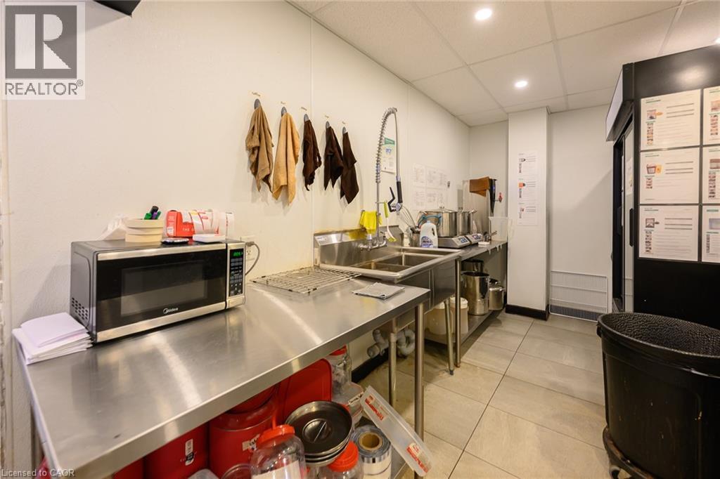 944 King Street W, Hamilton, Ontario  L8S 1K6 - Photo 14 - 40794875