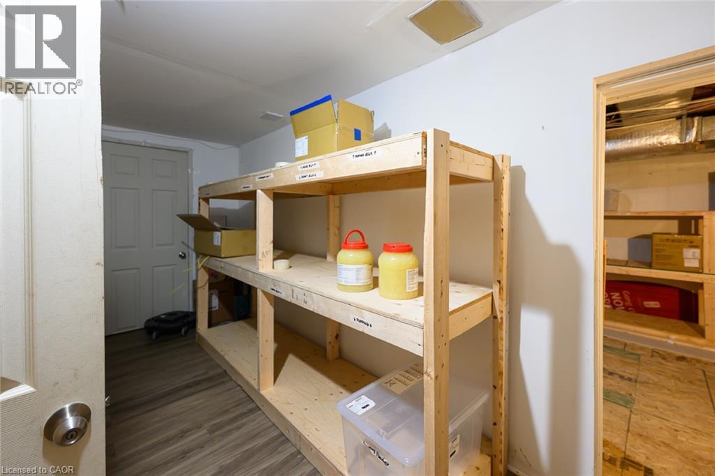 944 King Street W, Hamilton, Ontario  L8S 1K6 - Photo 16 - 40794875