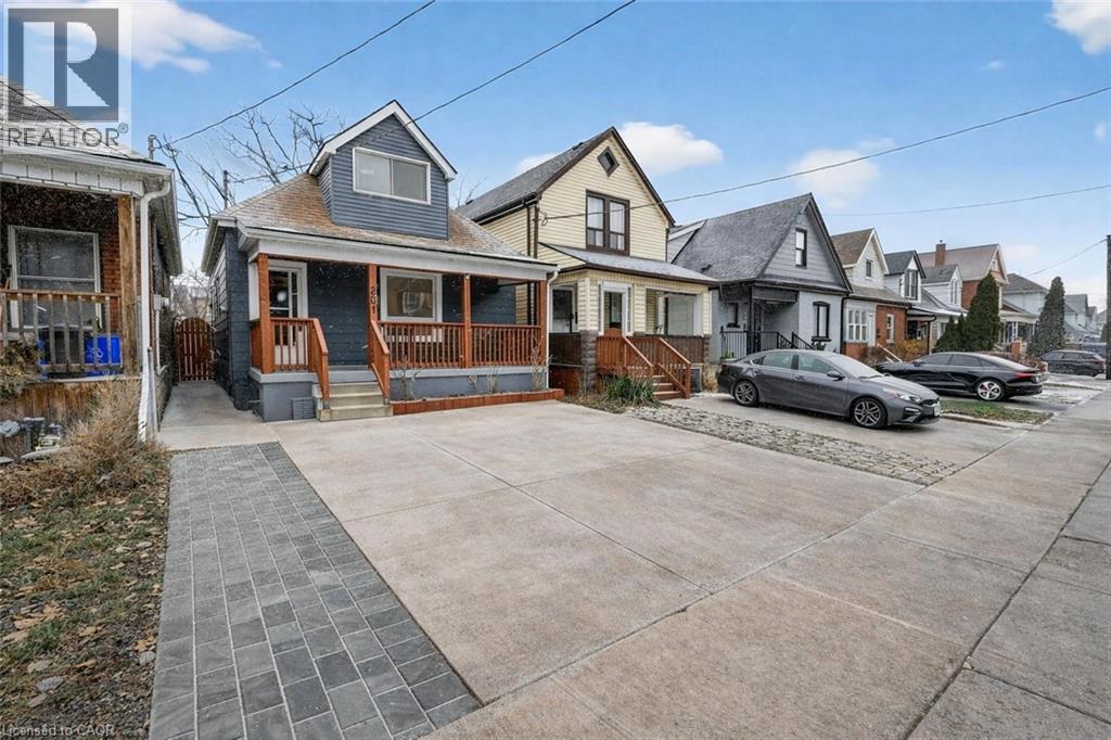 201 Grosvenor Avenue N, Hamilton, Ontario  L8L 7T1 - Photo 1 - 40793396