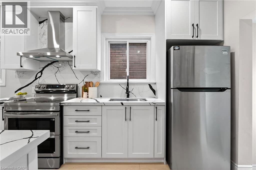 201 Grosvenor Avenue N, Hamilton, Ontario  L8L 7T1 - Photo 22 - 40793396