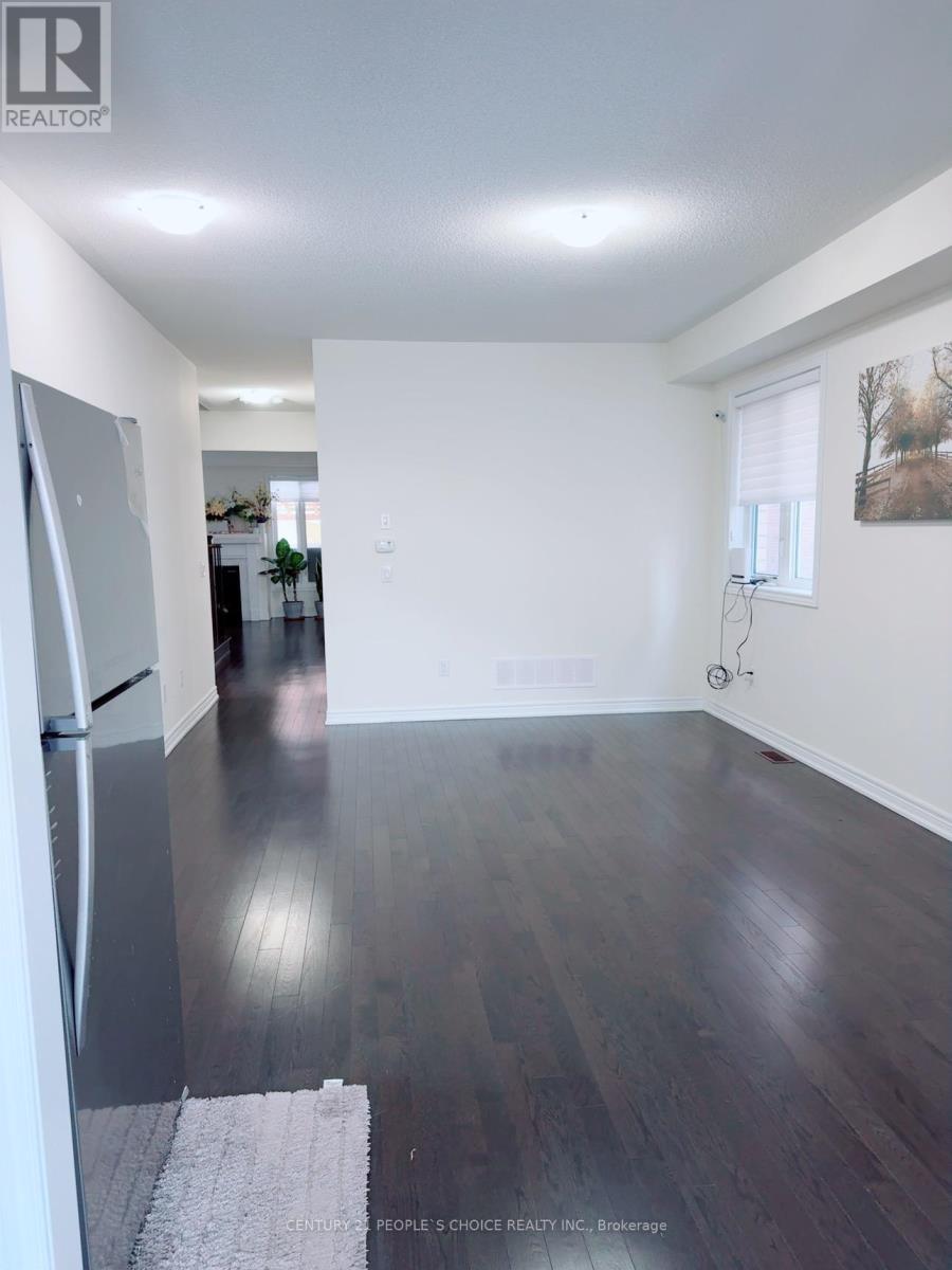 Bsmt - 118 Blackwell Crescent, Bradford West Gwillimbury, Ontario  L3Z 4L4 - Photo 10 - N12630962