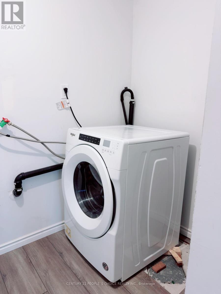 Bsmt - 118 Blackwell Crescent, Bradford West Gwillimbury, Ontario  L3Z 4L4 - Photo 20 - N12630962