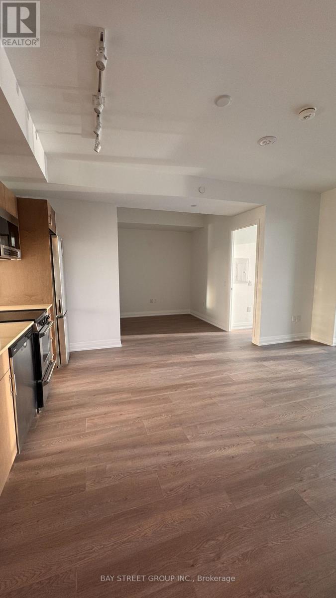 617 - 412 Silver Maple Road, Oakville, Ontario  L6H 6Z9 - Photo 16 - W12611544