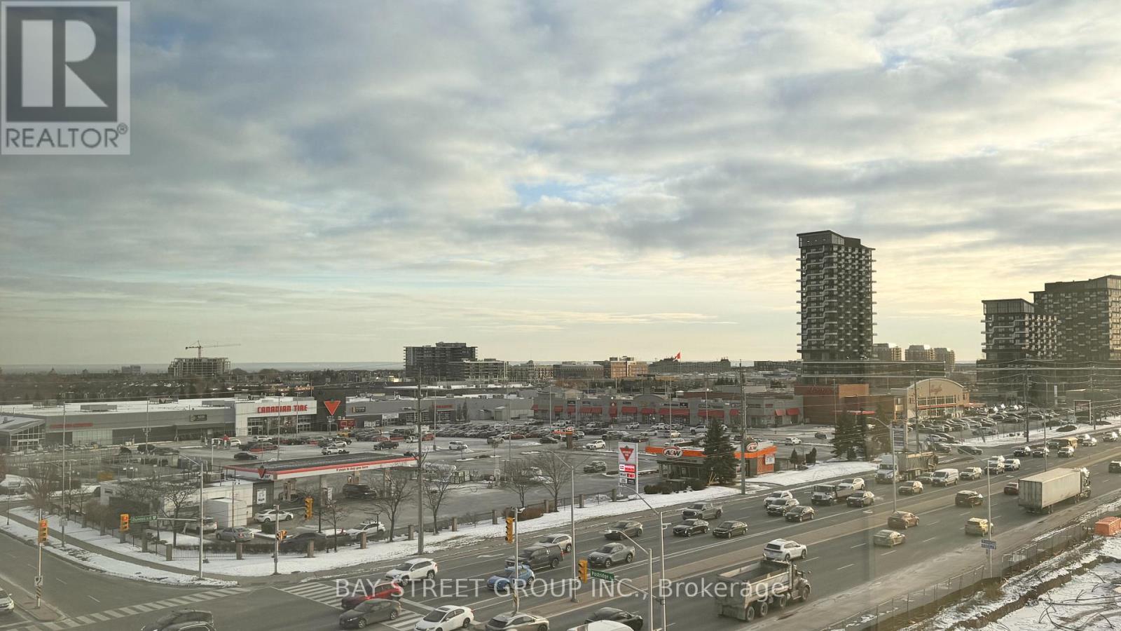 617 - 412 Silver Maple Road, Oakville, Ontario  L6H 6Z9 - Photo 13 - W12611544