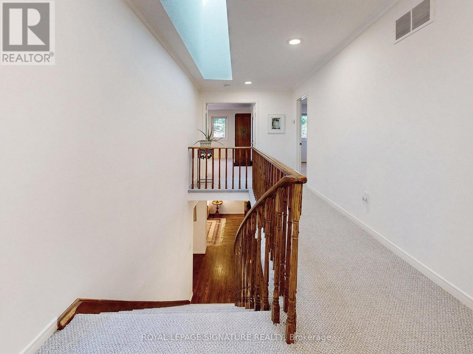 48 Millcroft Way, Vaughan, Ontario  L4J 6N9 - Photo 13 - N12646978