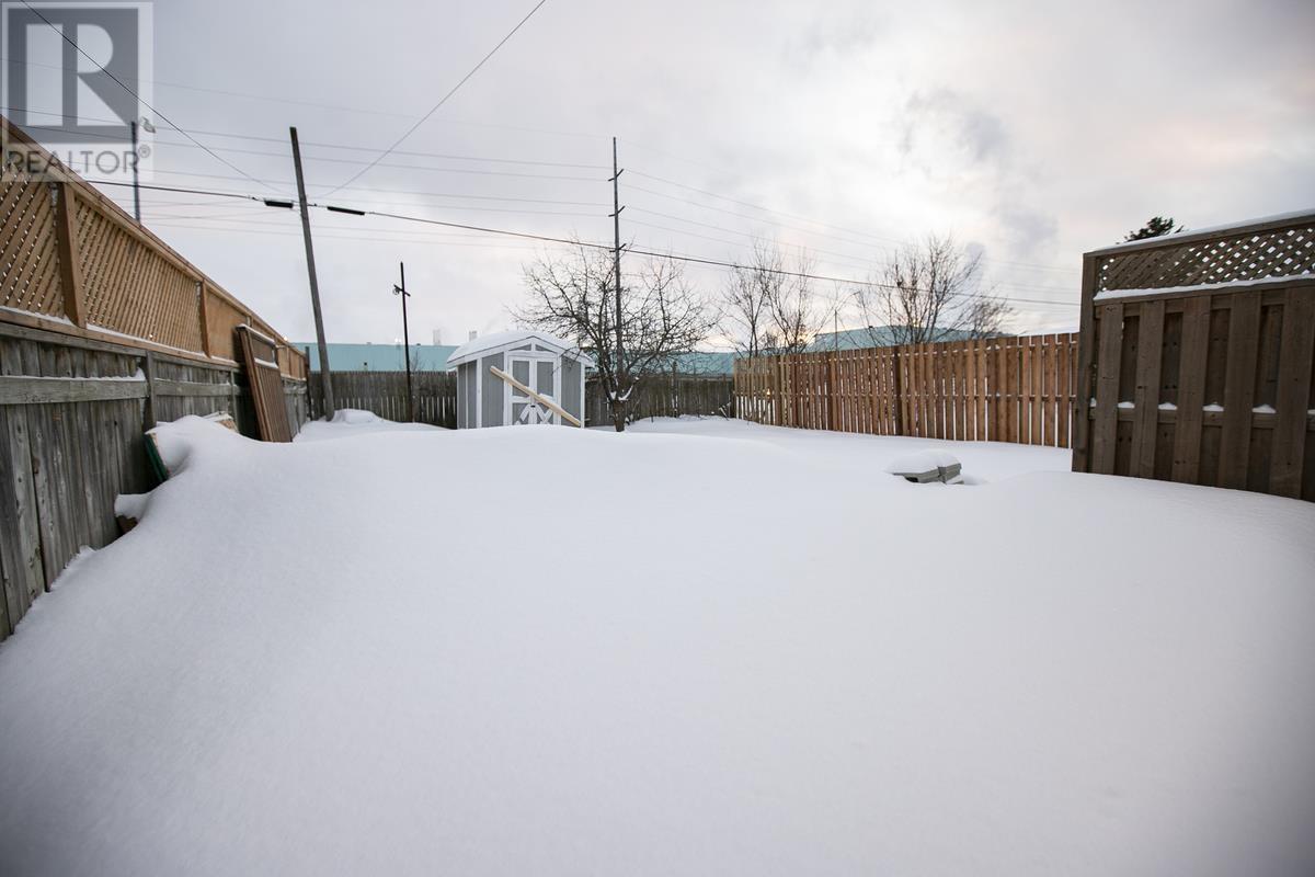 155 Wallace Ter, Sault Ste. Marie, Ontario  P6C 1K2 - Photo 5 - SM253510