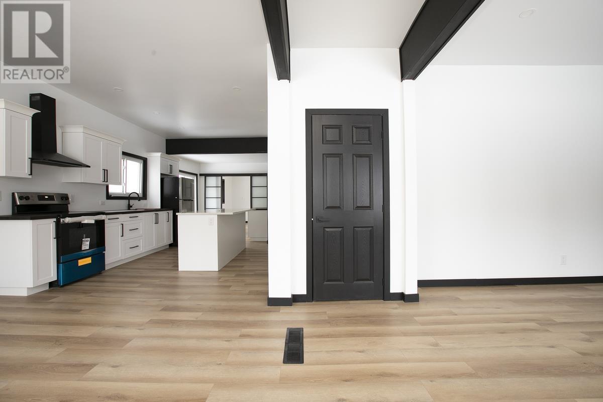 155 Wallace Ter, Sault Ste. Marie, Ontario  P6C 1K2 - Photo 7 - SM253510