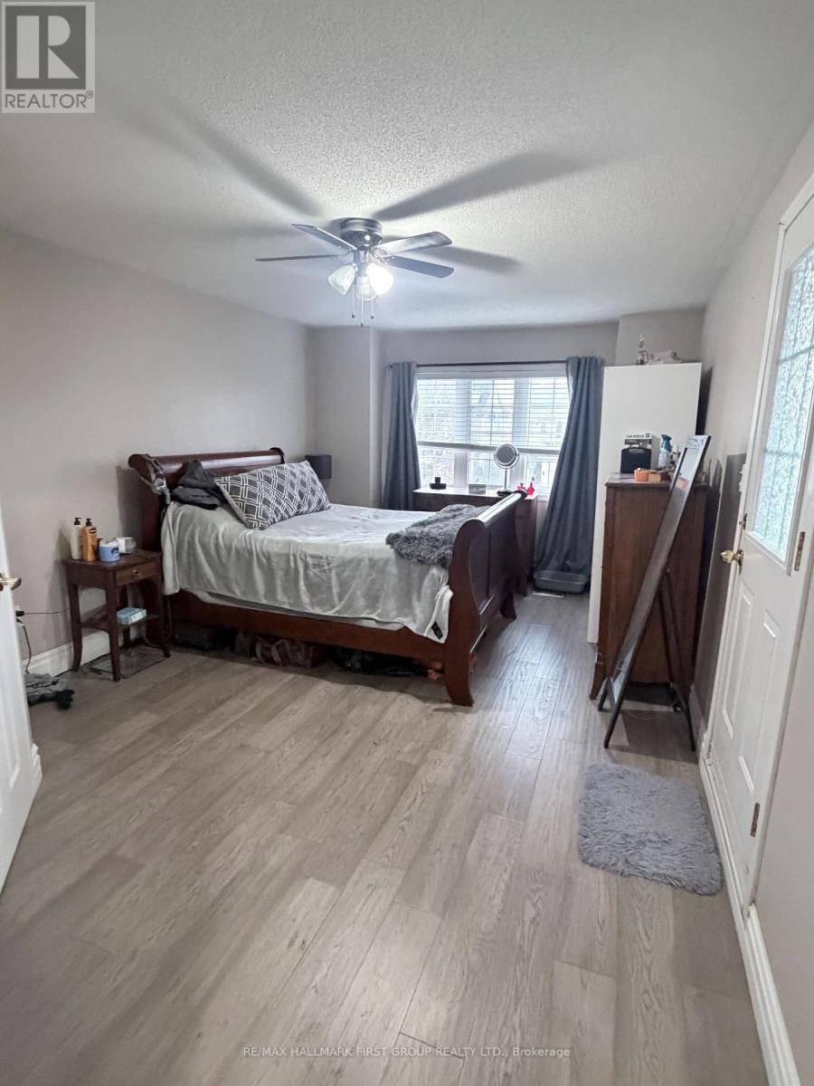 82 Hutton Place, Clarington, Ontario  L1C 5K1 - Photo 5 - E12647066