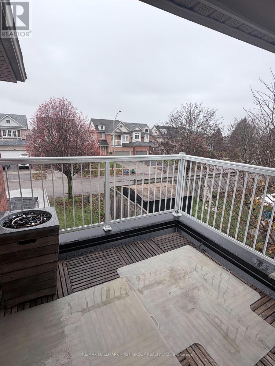 82 Hutton Place, Clarington, Ontario  L1C 5K1 - Photo 8 - E12647066